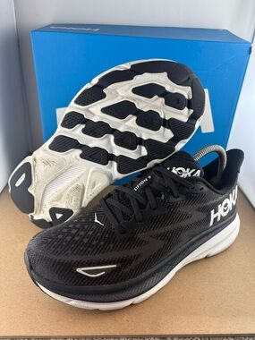 HOKA ONE ONE Clifton 9 Black/White 1127896-BWHT Women's Running Shoes US 9B